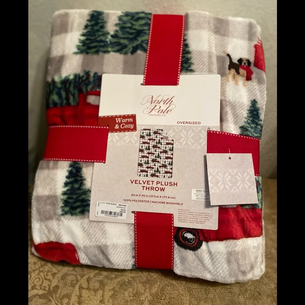 Christmas Pick Up Truck Throw NEW